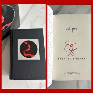 Twilight: Eclipse Collectors Edition Book